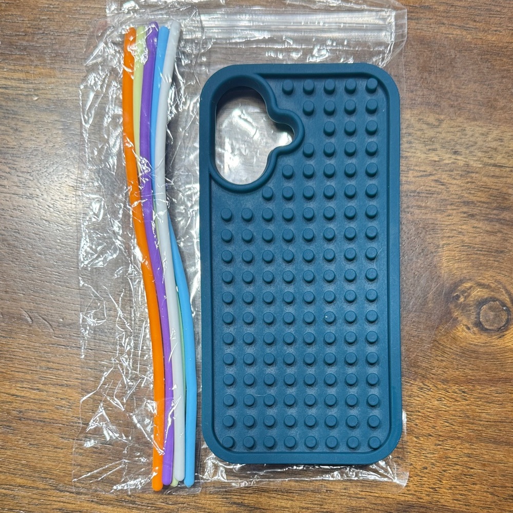 New Noodle phone case for iPhone 16